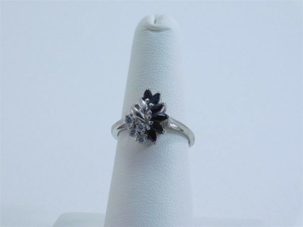 925-Sterling-Silver-Onyx-Cubic-Zirconia-Leaf-Ring-LA0504-202328633385